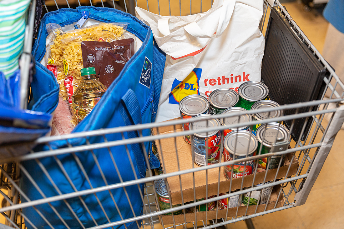 cart of food